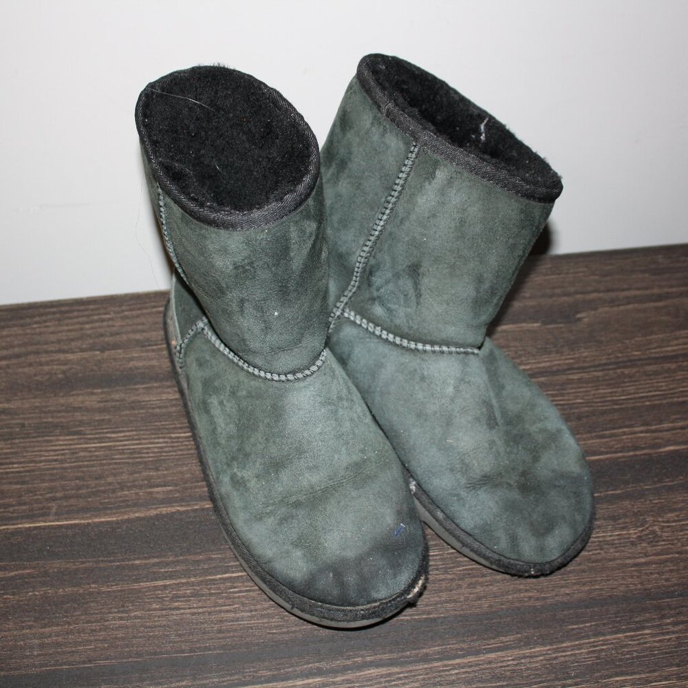 Ugg Black Short Boots - 6